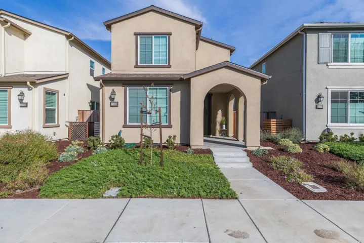 , Hollister, California 95023