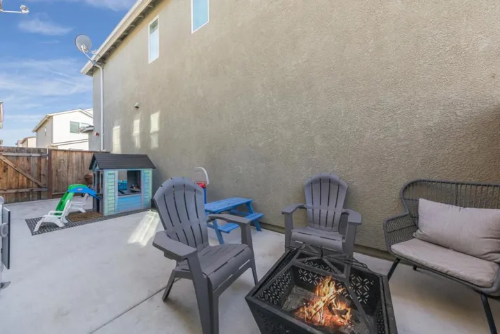 , Hollister, California 95023