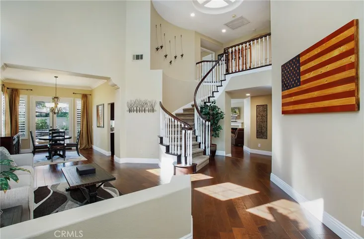 4 Bell Vista, Lake Forest, California 92610
