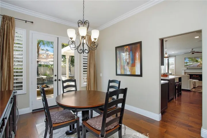 4 Bell Vista, Lake Forest, California 92610