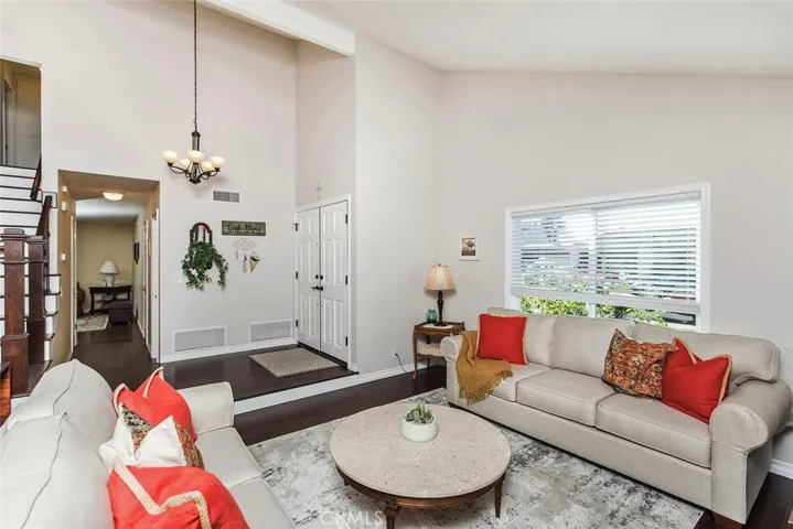 8 Nadine Court, Newbury Park, California 91320
