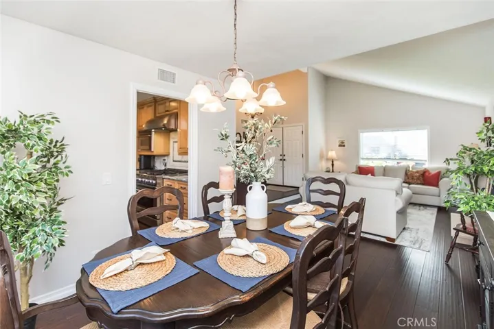 8 Nadine Court, Newbury Park, California 91320
