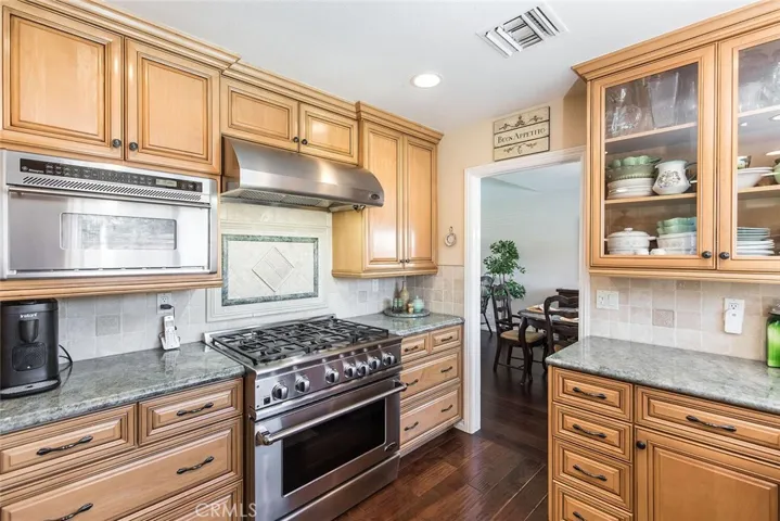 8 Nadine Court, Newbury Park, California 91320