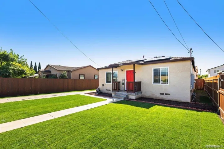 552 Garrett Ave, Chula Vista, California 91910