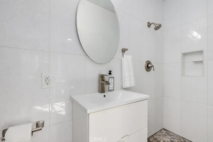 631 S Pathfinder, Anaheim Hills, California 92807