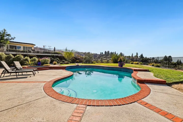631 S Pathfinder, Anaheim Hills, California 92807