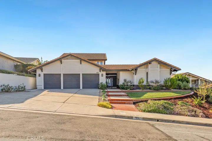 631 S Pathfinder, Anaheim Hills, California 92807