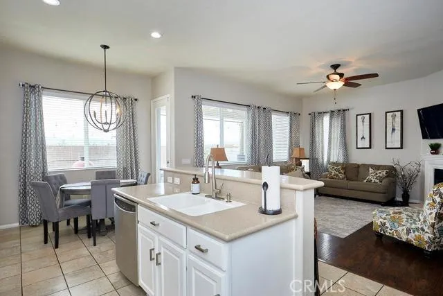 19705 Rosemary Street, Apple Valley, California 92308