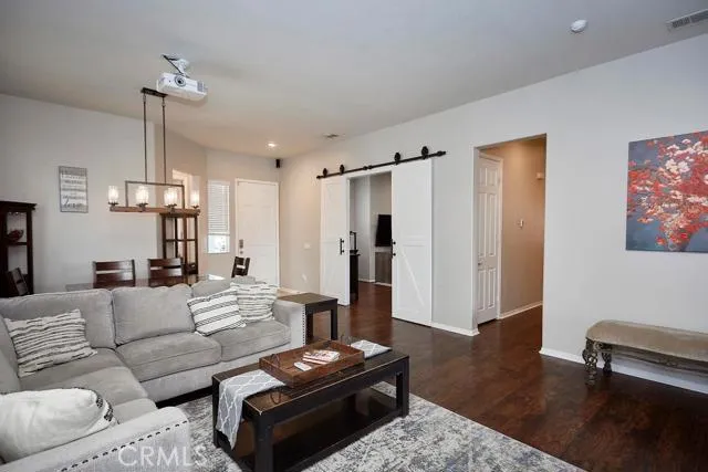 19705 Rosemary Street, Apple Valley, California 92308