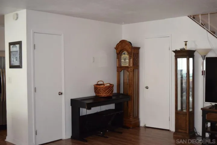 6617 Stonepine Ln, San Diego, California 92139
