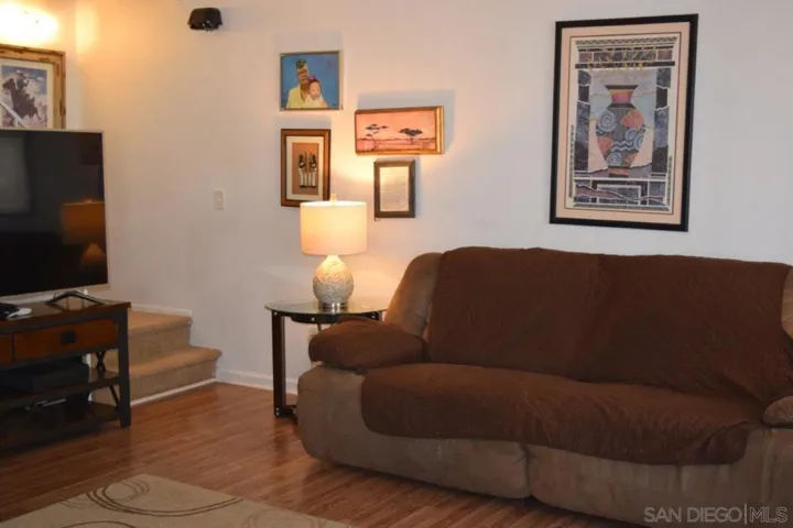 6617 Stonepine Ln, San Diego, California 92139