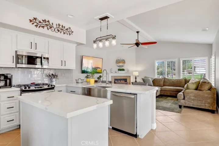 14029 Dove Canyon Drive, Riverside, California 92503