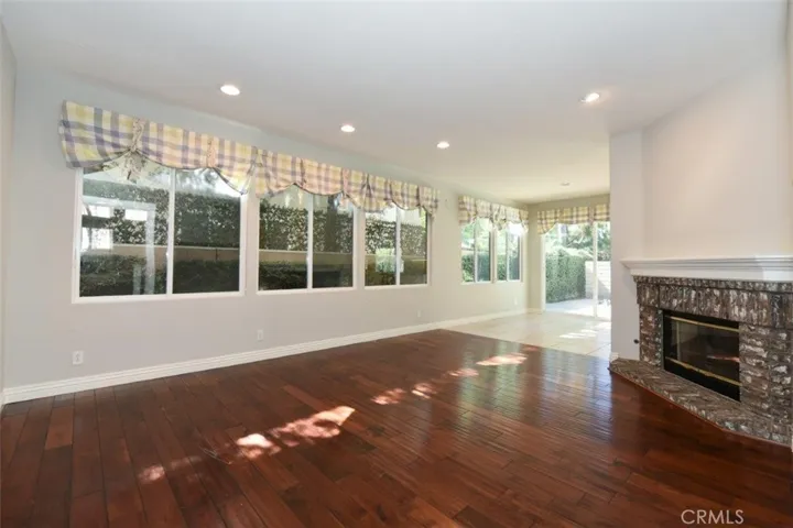 27 Bristlecone, Irvine, California 92620