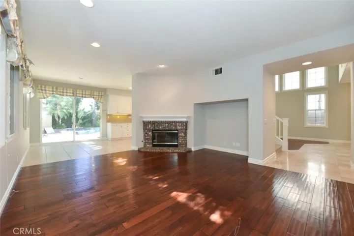 27 Bristlecone, Irvine, California 92620