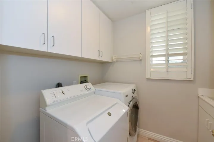 27 Bristlecone, Irvine, California 92620