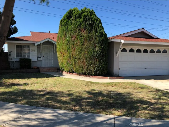 15719 Hayter Avenue, Paramount, California 90723