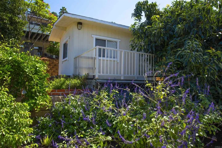 3529 Laurashawn Lane, Escondido, California 92026