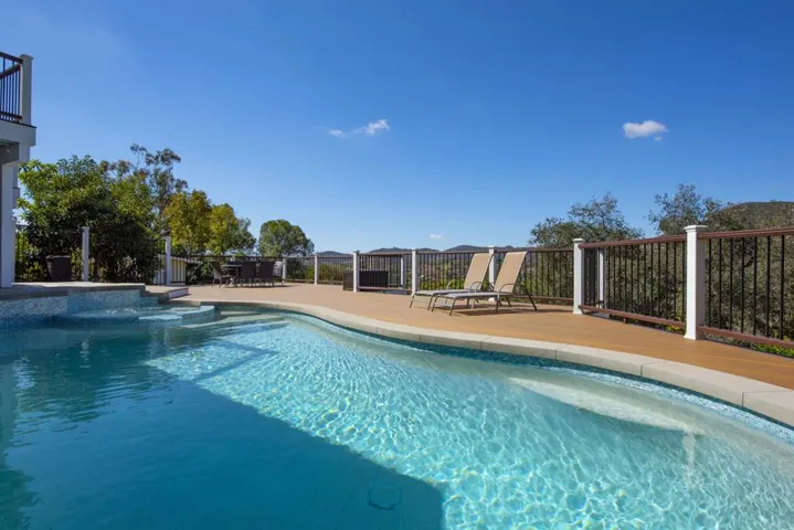 3529 Laurashawn Lane, Escondido, California 92026