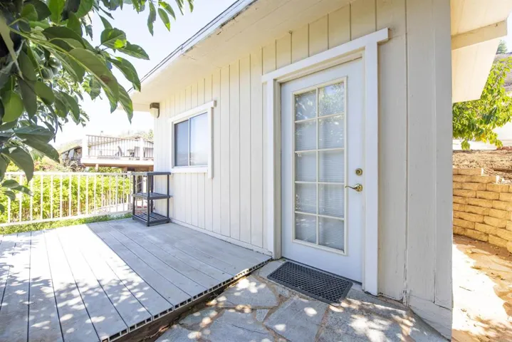 3529 Laurashawn Lane, Escondido, California 92026