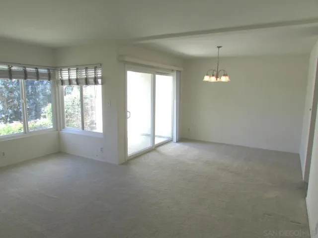 901 Caminito Madrigal D, Carlsbad, California 92011