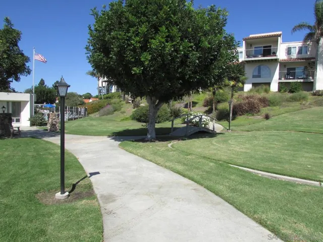 901 Caminito Madrigal D, Carlsbad, California 92011