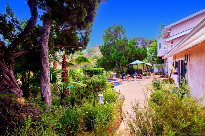4304 Beverly Drive, La Mesa, California 91941