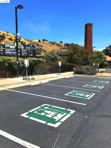 1300 Quarry Ct 303, Richmond, California 94801