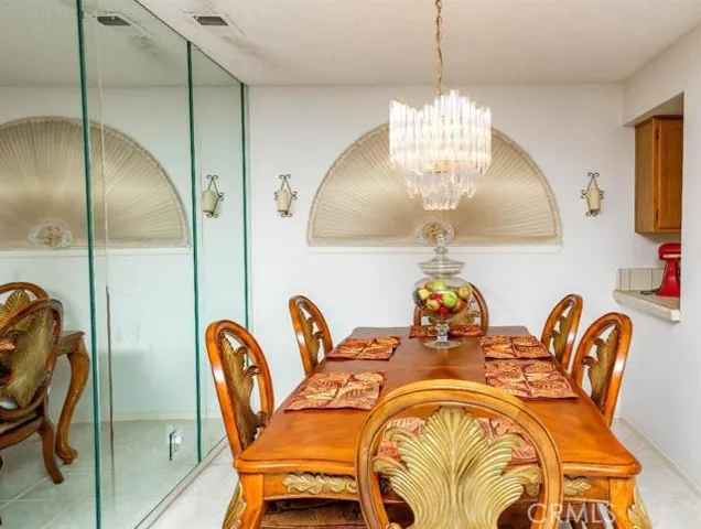 19249 Palm Way, Apple Valley, California 92308