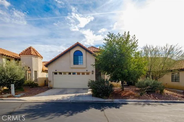 19249 Palm Way, Apple Valley, California 92308