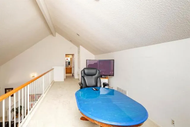19249 Palm Way, Apple Valley, California 92308