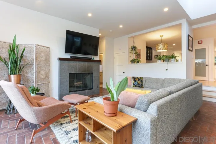 3548 Wilcox St., San Diego, California 92106