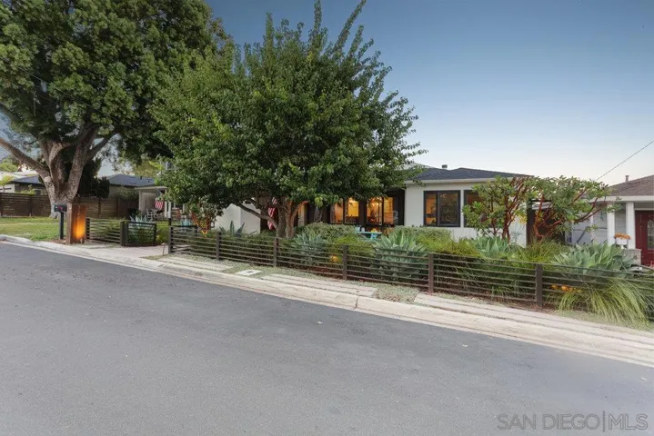 3548 Wilcox St., San Diego, California 92106