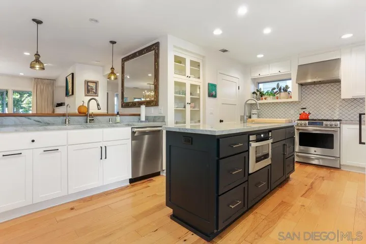 3548 Wilcox St., San Diego, California 92106