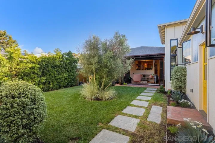 3548 Wilcox St., San Diego, California 92106