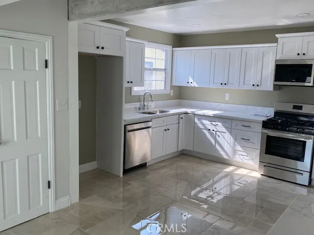 14035 Glenn Drive, Whittier, California 90605
