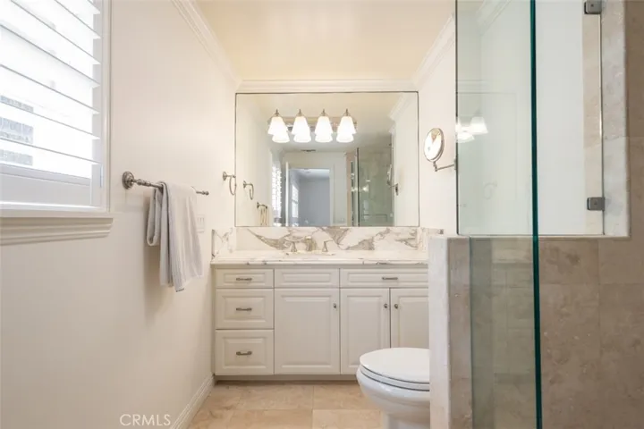 276 Esther Street, Costa Mesa, California 92627
