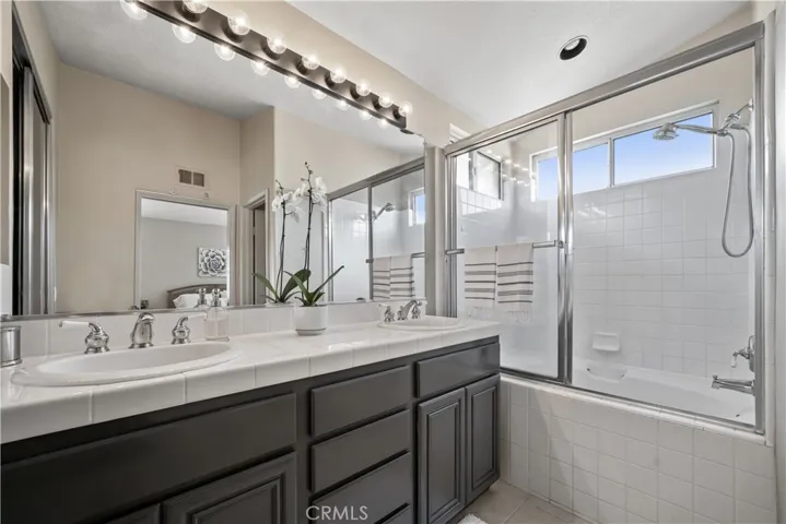 56 Avanzare, Irvine, California 92606