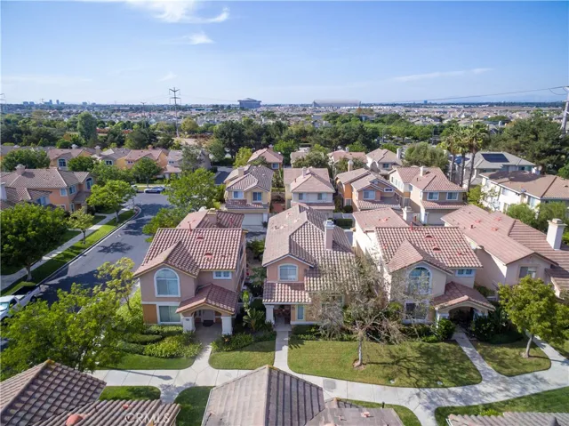 56 Avanzare, Irvine, California 92606