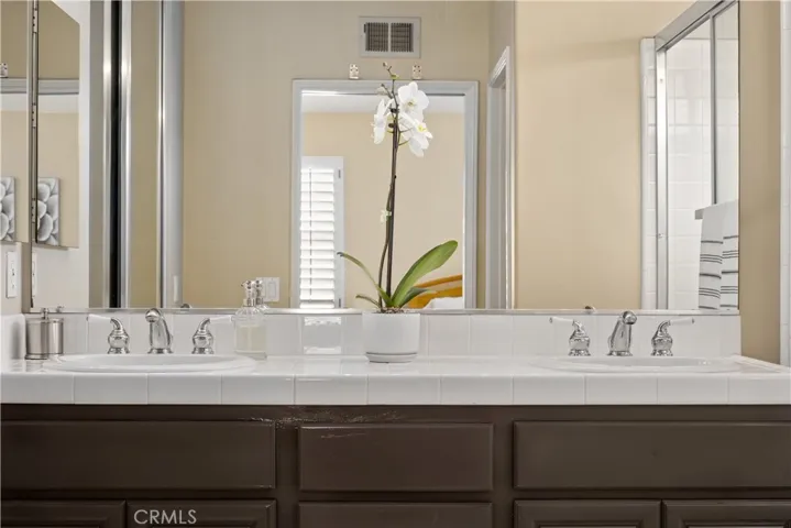 56 Avanzare, Irvine, California 92606