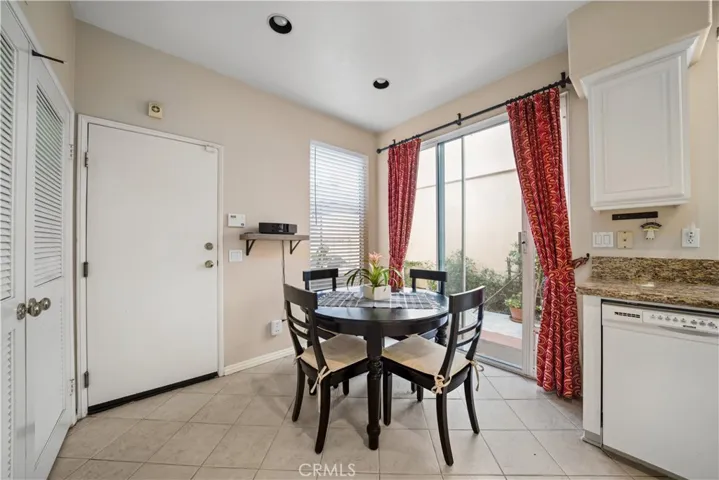 56 Avanzare, Irvine, California 92606