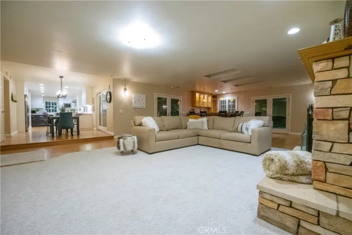 345 Clubhouse Drive, Santa Maria, California 93455