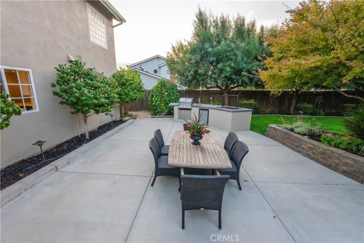 345 Clubhouse Drive, Santa Maria, California 93455