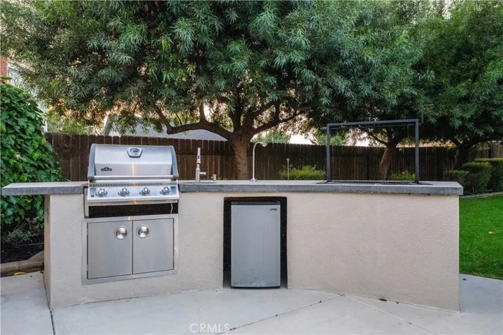 345 Clubhouse Drive, Santa Maria, California 93455