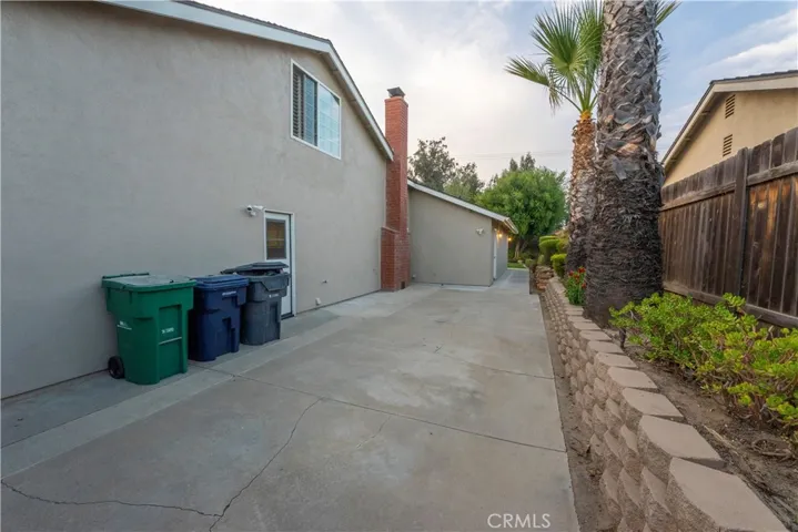 345 Clubhouse Drive, Santa Maria, California 93455