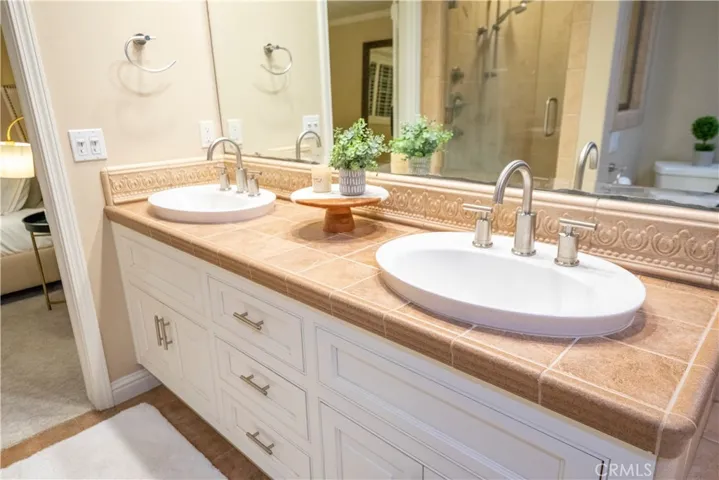 345 Clubhouse Drive, Santa Maria, California 93455