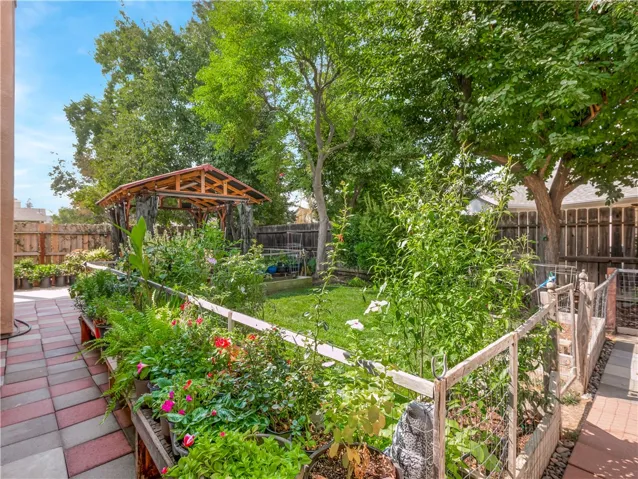 10581 N Meridian Avenue, Fresno, California 93730