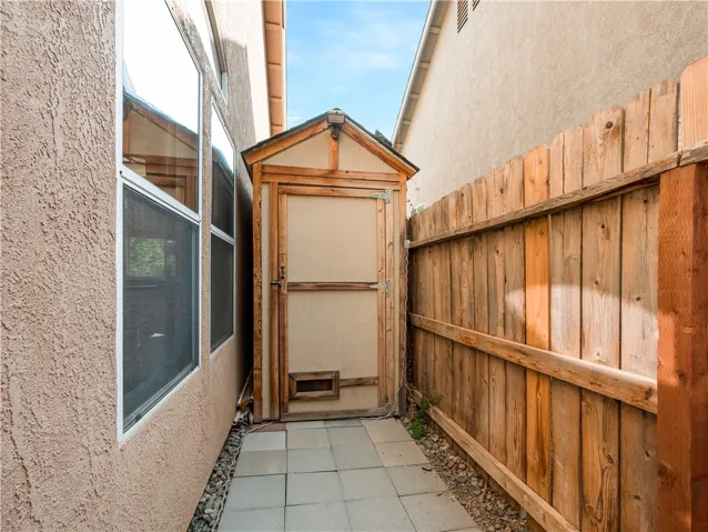 10581 N Meridian Avenue, Fresno, California 93730