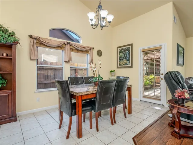 10581 N Meridian Avenue, Fresno, California 93730