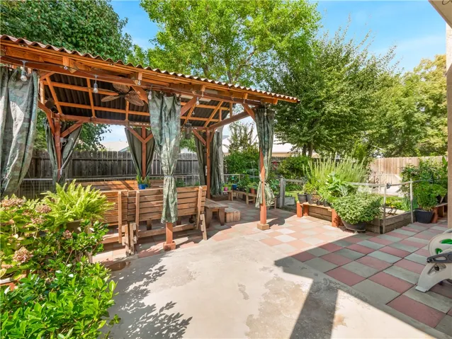 10581 N Meridian Avenue, Fresno, California 93730