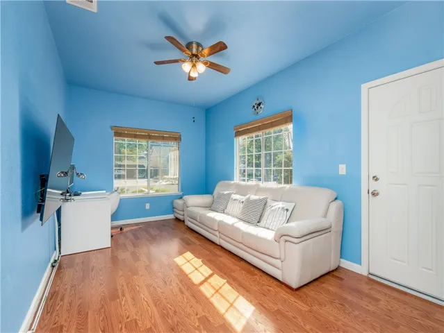 10581 N Meridian Avenue, Fresno, California 93730